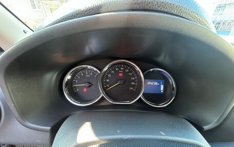 Renault Logan II, 2018 год, 1 120 000 рублей, 7 фотография