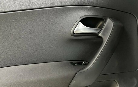 Volkswagen Polo VI (EU Market), 2015 год, 1 023 000 рублей, 21 фотография