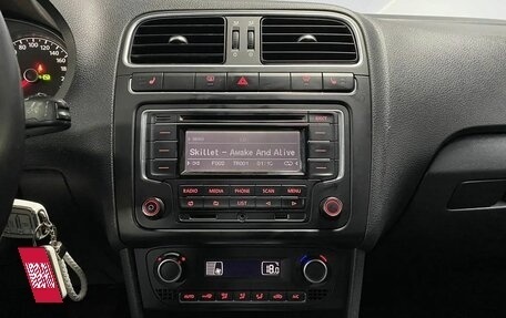 Volkswagen Polo VI (EU Market), 2015 год, 1 023 000 рублей, 18 фотография