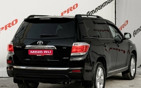 Toyota Highlander III, 2012 год, 2 150 000 рублей, 6 фотография