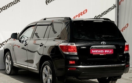 Toyota Highlander III, 2012 год, 2 150 000 рублей, 4 фотография