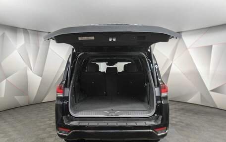 Toyota Land Cruiser, 2025 год, 14 000 000 рублей, 12 фотография