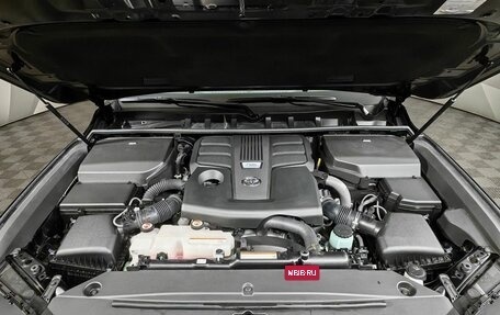 Toyota Land Cruiser, 2025 год, 14 000 000 рублей, 11 фотография