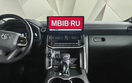 Toyota Land Cruiser, 2025 год, 14 000 000 рублей, 15 фотография