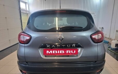 Renault Kaptur I рестайлинг, 2022 год, 1 775 000 рублей, 6 фотография