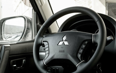 Mitsubishi Pajero IV, 2014 год, 2 680 000 рублей, 12 фотография