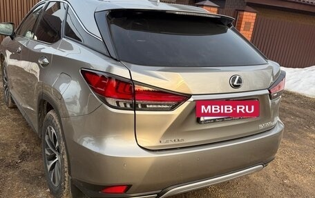 Lexus RX IV рестайлинг, 2019 год, 4 900 000 рублей, 3 фотография