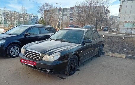 Hyundai Sonata IV рестайлинг, 2005 год, 400 000 рублей, 2 фотография
