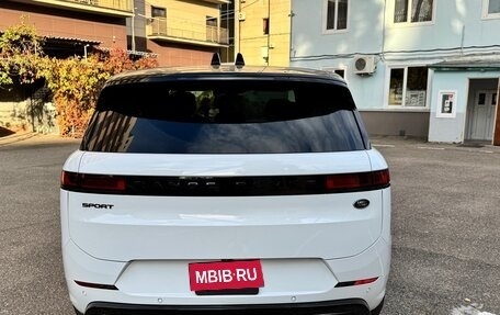 Land Rover Range Rover Sport, 2023 год, 15 000 000 рублей, 9 фотография