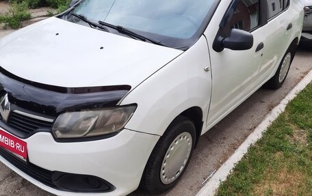 Renault Logan II, 2016 год, 480 000 рублей, 7 фотография