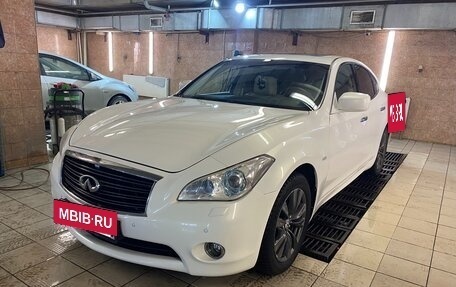 Infiniti M, 2011 год, 2 150 000 рублей, 2 фотография