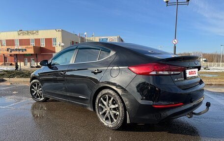 Hyundai Elantra VI рестайлинг, 2016 год, 1 900 000 рублей, 7 фотография