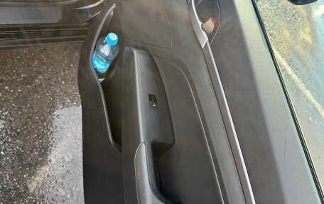 Hyundai Elantra VI рестайлинг, 2016 год, 1 900 000 рублей, 11 фотография