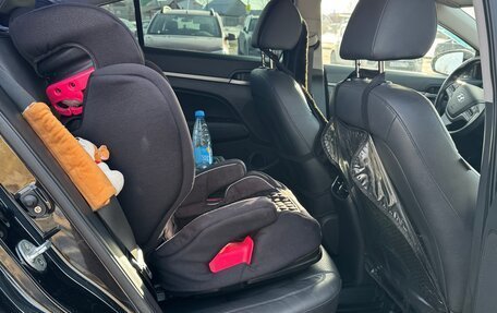 Hyundai Elantra VI рестайлинг, 2016 год, 1 900 000 рублей, 9 фотография