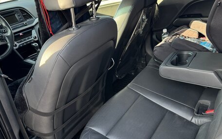 Hyundai Elantra VI рестайлинг, 2016 год, 1 900 000 рублей, 16 фотография