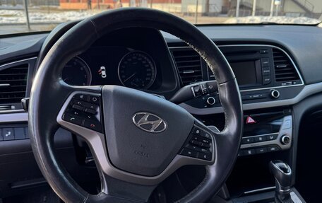 Hyundai Elantra VI рестайлинг, 2016 год, 1 900 000 рублей, 22 фотография