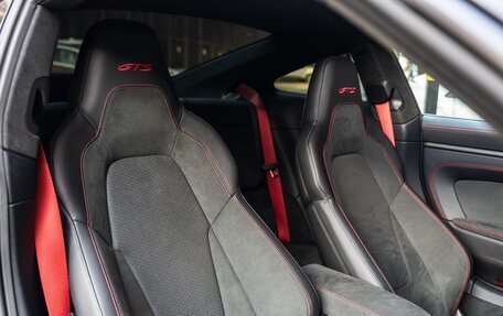 Porsche 911, 2025 год, 27 690 000 рублей, 16 фотография