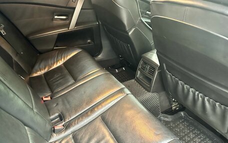 BMW 5 серия, 2004 год, 1 100 000 рублей, 14 фотография