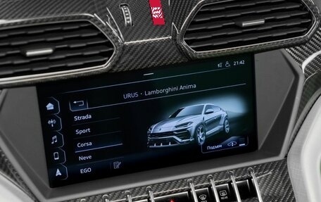 Lamborghini Urus I, 2019 год, 20 000 000 рублей, 26 фотография