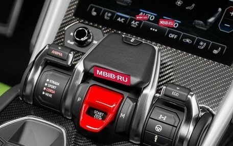 Lamborghini Urus I, 2019 год, 20 000 000 рублей, 34 фотография