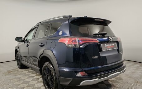 Toyota RAV4, 2018 год, 2 770 000 рублей, 7 фотография