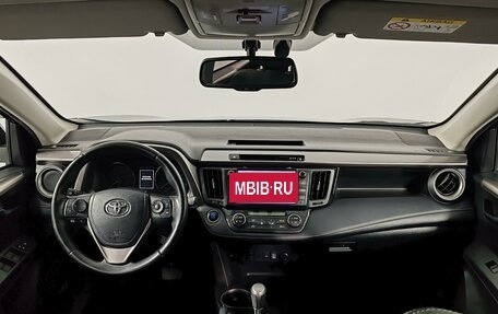 Toyota RAV4, 2018 год, 2 770 000 рублей, 14 фотография