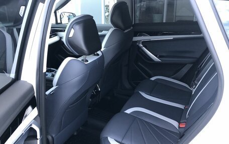 Geely Atlas, 2024 год, 3 500 000 рублей, 10 фотография