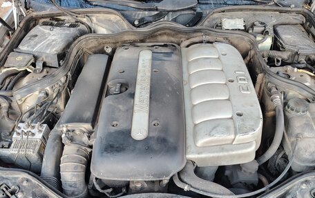 Mercedes-Benz E-Класс, 2003 год, 1 000 000 рублей, 12 фотография