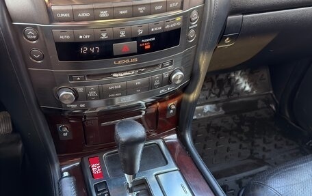 Lexus LX III, 2010 год, 2 800 000 рублей, 13 фотография