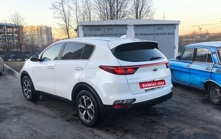 KIA Sportage IV рестайлинг, 2020 год, 2 375 000 рублей, 7 фотография