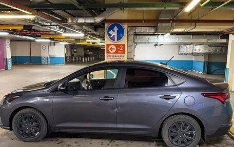 Hyundai Solaris II рестайлинг, 2021 год, 1 650 000 рублей, 9 фотография