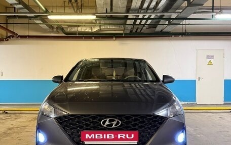 Hyundai Solaris II рестайлинг, 2021 год, 1 650 000 рублей, 2 фотография