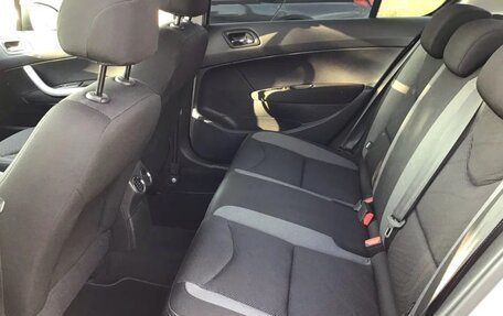 Peugeot 408 I рестайлинг, 2014 год, 750 000 рублей, 7 фотография