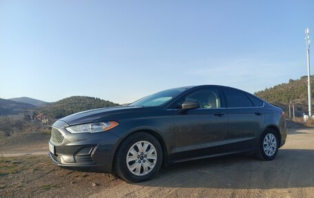 Ford Fusion (North America) II, 2018 год, 1 299 999 рублей, 2 фотография