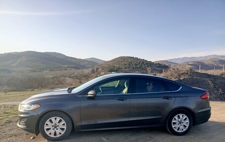 Ford Fusion (North America) II, 2018 год, 1 299 999 рублей, 3 фотография