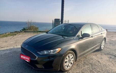 Ford Fusion (North America) II, 2018 год, 1 299 999 рублей, 15 фотография