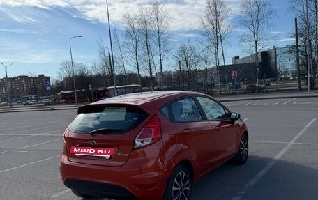 Ford Fiesta, 2015 год, 800 000 рублей, 3 фотография