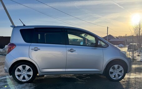 Toyota Ractis I, 2009 год, 700 000 рублей, 6 фотография