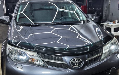 Toyota RAV4, 2015 год, 1 800 000 рублей, 8 фотография