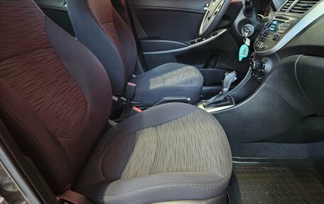 Hyundai Solaris II рестайлинг, 2016 год, 1 195 000 рублей, 12 фотография