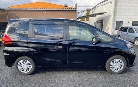 Honda Freed II, 2022 год, 1 371 000 рублей, 4 фотография