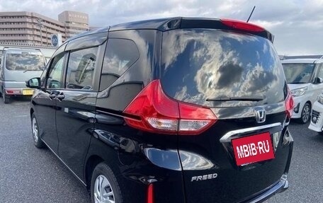 Honda Freed II, 2022 год, 1 371 000 рублей, 6 фотография