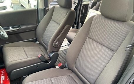 Honda Freed II, 2022 год, 1 371 000 рублей, 29 фотография