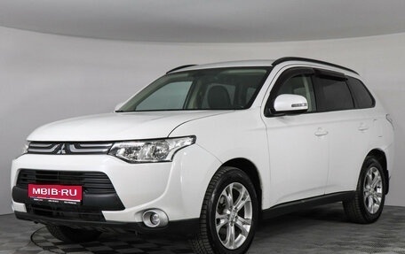 Mitsubishi Outlander III рестайлинг 3, 2012 год, 1 147 000 рублей, 1 фотография