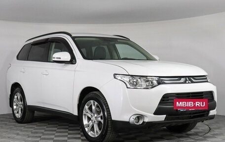 Mitsubishi Outlander III рестайлинг 3, 2012 год, 1 147 000 рублей, 3 фотография