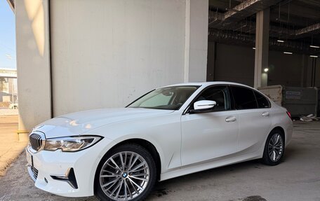 BMW 3 серия, 2020 год, 4 400 000 рублей, 3 фотография