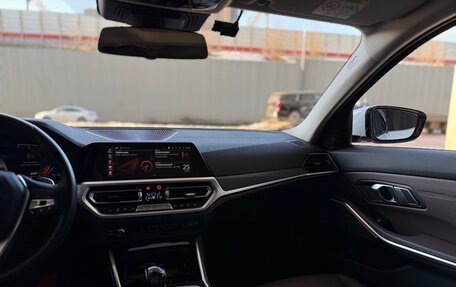 BMW 3 серия, 2020 год, 4 400 000 рублей, 14 фотография