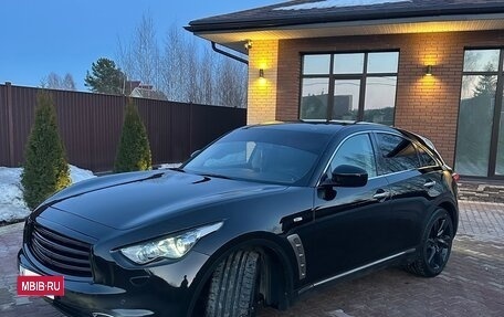 Infiniti FX II, 2012 год, 2 050 000 рублей, 2 фотография