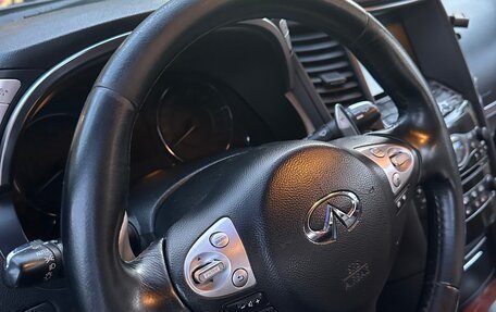 Infiniti FX II, 2012 год, 2 050 000 рублей, 10 фотография