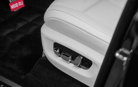 Rolls-Royce Cullinan, 2025 год, 78 125 000 рублей, 15 фотография